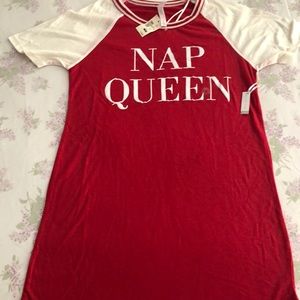 Women’s sleep shirt